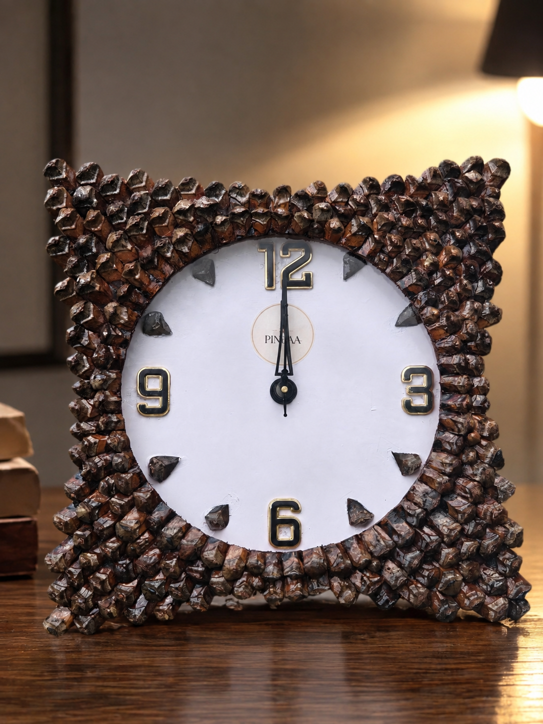 Pine Cone Crown Classic Wall Clock
